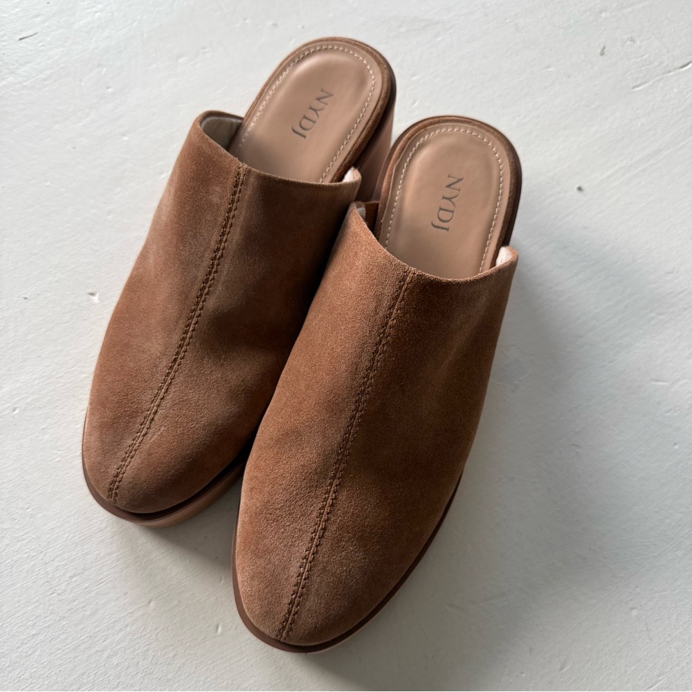 NYDJ Edmonton Tan Suede Mules, Clogs Wedge Heel Cognac Size 9.5 Comfort Slip-ons